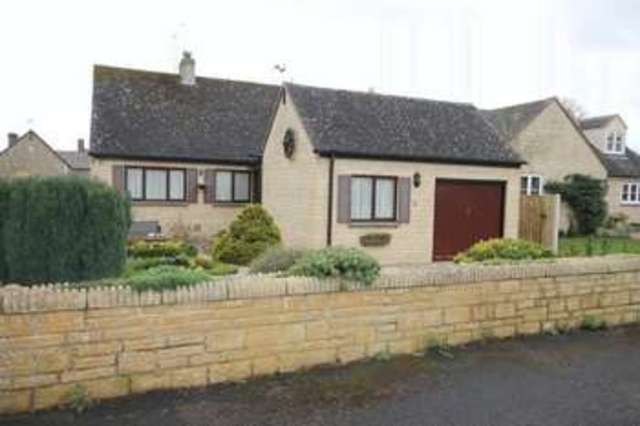  Image of 3 bedroom Detached house for sale in Park Close Kirtlington Kidlington OX5 at Park Close Kirtlington Kirtlington, OX5 3HR