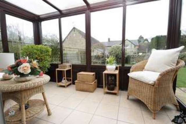  Image of 3 bedroom Detached house for sale in Park Close Kirtlington Kidlington OX5 at Park Close Kirtlington Kirtlington, OX5 3HR