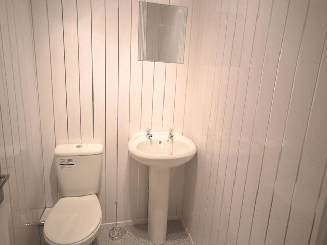  Image of 2 bedroom Terraced house to rent in Lady Alice Path Glenrothes KY7 at Glenrothes Fife Fife, KY7 6SD