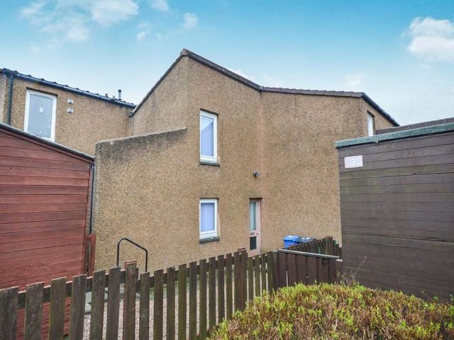  Image of 2 bedroom Terraced house to rent in Lady Alice Path Glenrothes KY7 at Glenrothes Fife Fife, KY7 6SD