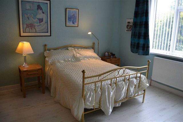  Image of 4 bedroom Property for sale in Lambert Road Bridlington YO16 at Lambert Road Bridlington Bridlington, YO16 6RE