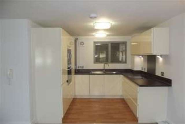  Image of 1 bedroom Flat to rent in Camden Row Bath BA1 at Bath, BA1 5LD