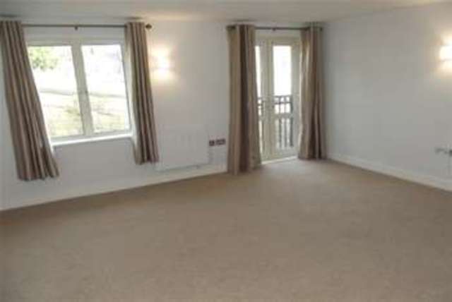  Image of 1 bedroom Flat to rent in Camden Row Bath BA1 at Bath, BA1 5LD