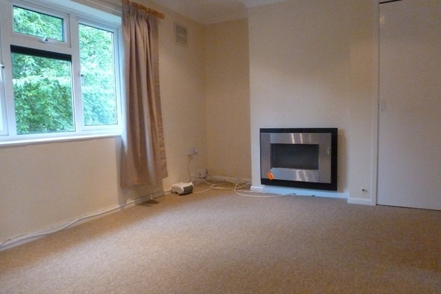  Image of 1 bedroom Flat to rent in Larkin Close Cambridge CB4 at Cambridge, CB4 2RF