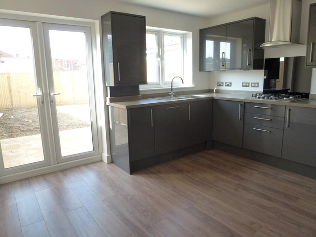  Image of 5 bedroom Detached house to rent in Leighton Road Southampton SO19 at Southampton, SO19 2FS