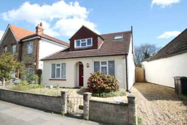  Image of 4 bedroom Detached house for sale in Lenelby Road Tolworth Surbiton KT6 at Surbiton Surrey, KT6 7BG