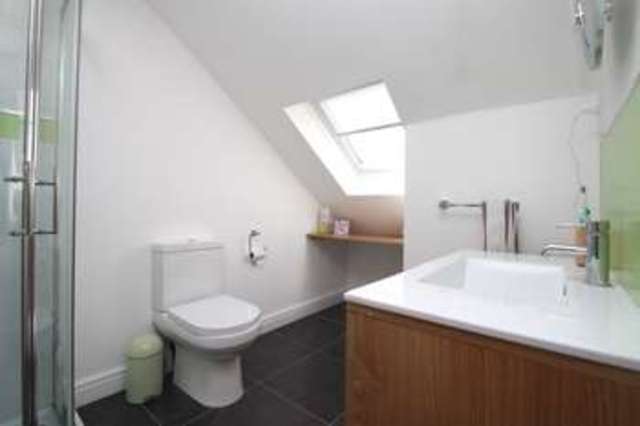  Image of 4 bedroom Detached house for sale in Lenelby Road Tolworth Surbiton KT6 at Surbiton Surrey, KT6 7BG