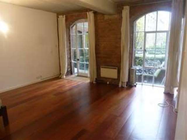  Image of Studio flat to rent in Fairfield Road London E3 at Bow Quarter, E3 2UH