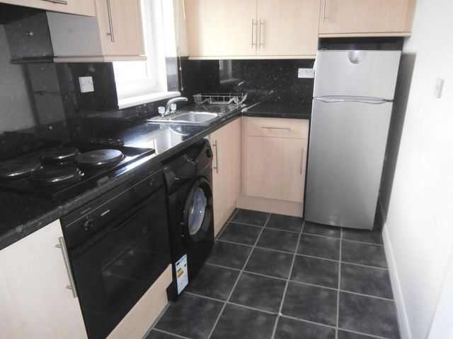  Image of 1 bedroom Flat to rent in Limebank Park East Calder Livingston EH53 at East Calder West Lothian West Lothian, EH53 0QU