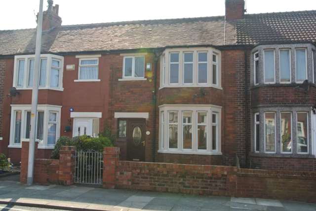  Image of 3 bedroom Detached house for sale in Lindale Gardens Blackpool FY4 at Lindale Gardens  Blackpool, FY4 3PJ