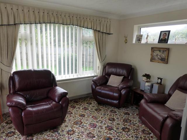  Image of 3 bedroom Detached house for sale in Links Close Lowestoft NR33 at Links Close  Lowestoft, NR33 9DP