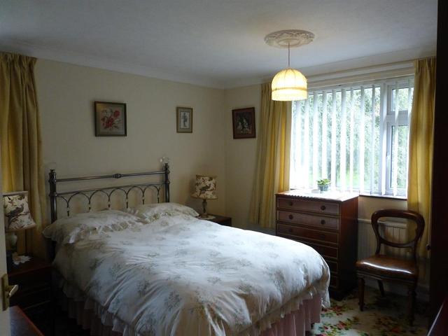  Image of 3 bedroom Detached house for sale in Links Close Lowestoft NR33 at Links Close  Lowestoft, NR33 9DP