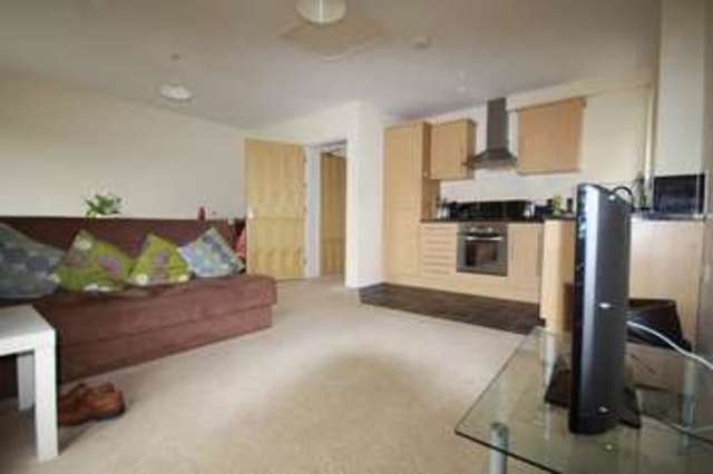  Image of 1 bedroom Flat to rent in London Road Thatcham RG18 at Thatcham Thatcham, RG18 4LQ