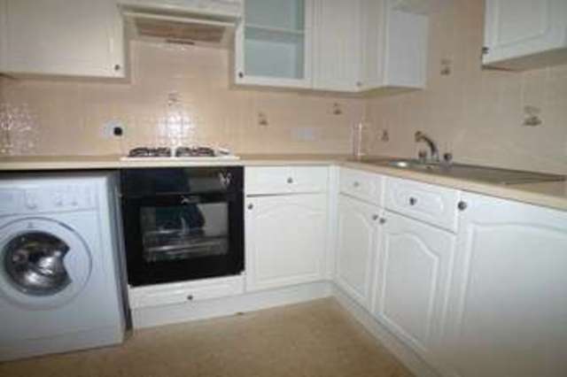  Image of 1 bedroom Flat to rent in Longlands Road Sidcup DA15 at Longlands Road  Sidcup, DA15 7LG