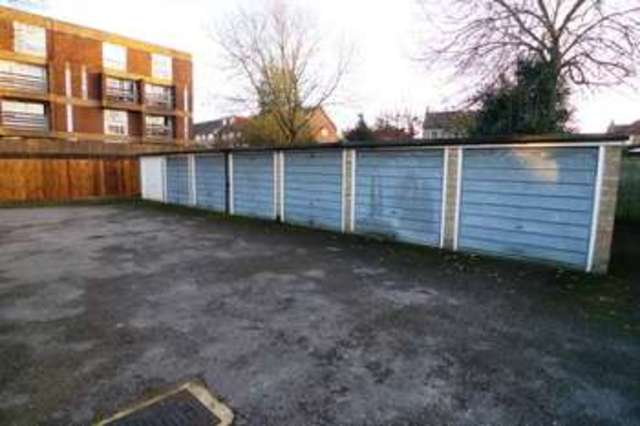  Image of 1 bedroom Flat to rent in Longlands Road Sidcup DA15 at Longlands Road  Sidcup, DA15 7LG