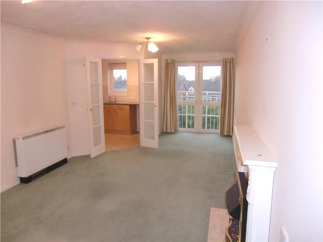  Image of 2 bedroom Apartment to rent in Parkway Holmes Chapel Crewe CW4 at Lovell Court Parkway Holmes Chapel, CW4 7FW