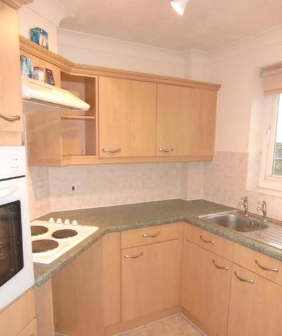  Image of 2 bedroom Apartment to rent in Parkway Holmes Chapel Crewe CW4 at Lovell Court Parkway Holmes Chapel, CW4 7FW