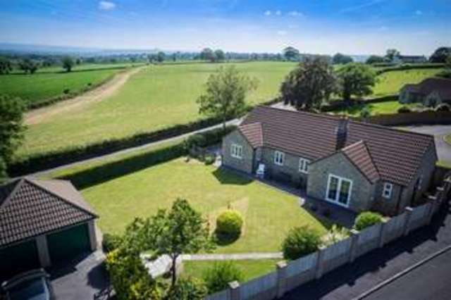  Image of 4 bedroom Detached house for sale in Loxley Batch Shapwick Bridgwater TA7 at Shapwick, TA7 9NZ