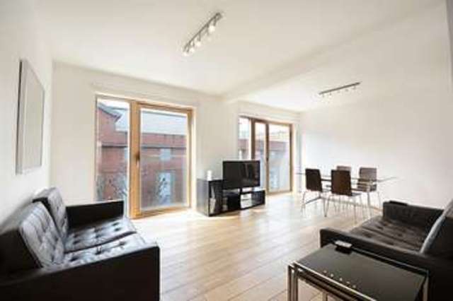  Image of 2 bedroom Flat to rent in Tower Bridge Road London SE1 at London Bridge, SE1 3FG