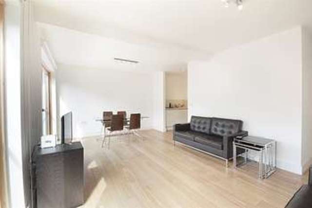  Image of 2 bedroom Flat to rent in Tower Bridge Road London SE1 at London Bridge, SE1 3FG