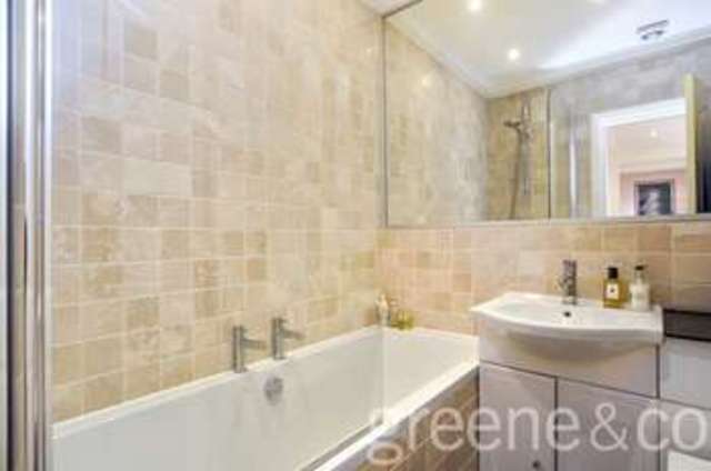  Image of 3 bedroom Flat for sale in Lyndhurst Road London NW3 at Hampstead London Belsize Park, NW3 5NL