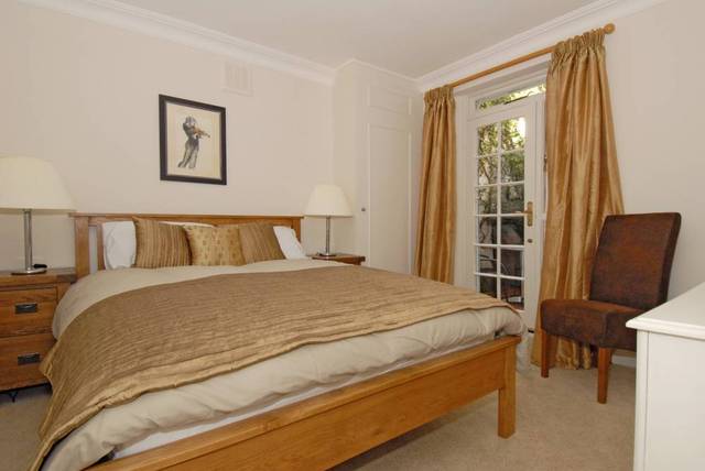  Image of 1 bedroom Flat to rent in Markham Square London SW3 at Markham Square  London, SW3 4XA