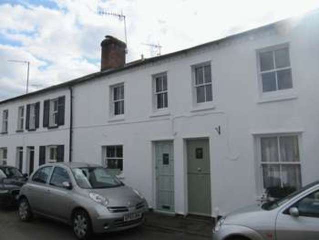  Image of 2 bedroom Terraced house to rent in Victoria Road Marlow SL7 at Victoria Road  Marlow, SL7 1DW
