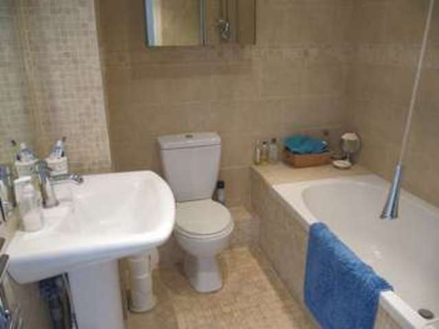  Image of 2 bedroom Terraced house to rent in Victoria Road Marlow SL7 at Victoria Road  Marlow, SL7 1DW