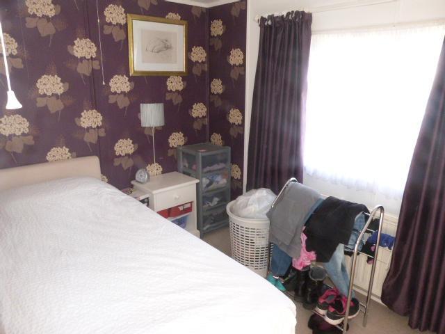  Image of 1 bedroom Detached house for sale in Mayfield Caravan Park Thorney Mill Road West Drayton UB7 at Thorney Mill Road  West Drayton, UB7 7HA