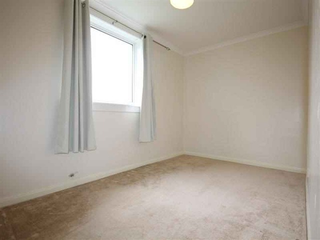  Image of 3 bedroom Terraced house to rent in Mcleod Street Broxburn EH52 at Broxburn West Lothian West Lothian, EH52 5BW