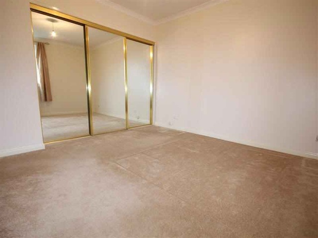  Image of 3 bedroom Terraced house to rent in Mcleod Street Broxburn EH52 at Broxburn West Lothian West Lothian, EH52 5BW