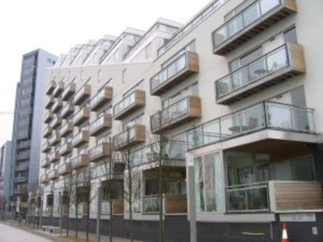 Image of 2 bedroom Flat to rent in Meadowside Quay Walk Glasgow G11 at Glasgow Harbour Glasgow Glasgow, G11 6AY