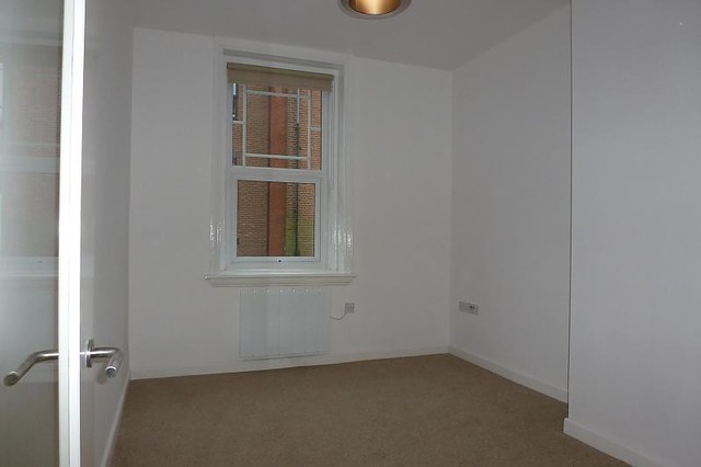  Image of 1 bedroom Apartment to rent in Norwich Avenue West Westbourne Bournemouth BH2 at 51 Norwich Avenue West Bournemouth, BH2 6AJ