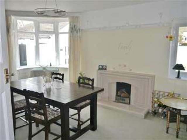  Image of 4 bedroom Detached house for sale in Signal Road Grantham NG31 at Manthorpe, NG31 9BL