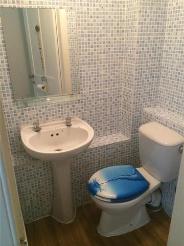  Image of 2 bedroom Flat to rent in Montgomery Street Hillside Edinburgh EH7 at Leith Edinburgh Edinburgh, EH7 5EX