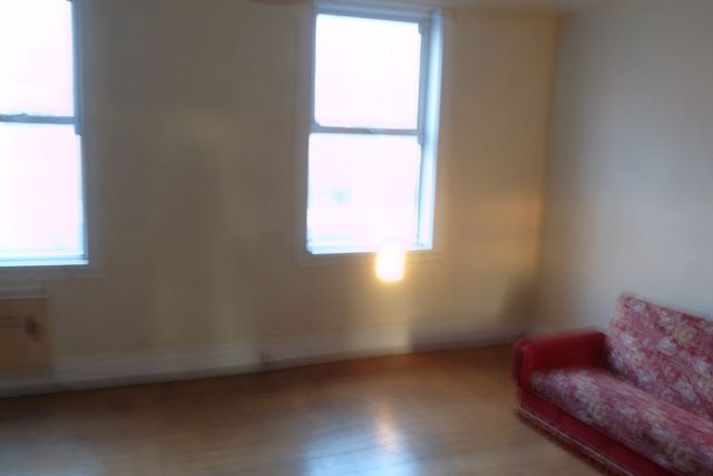  Image of 2 bedroom Flat to rent in Monument Road Ladywood Birmingham B16 at MONUMENT ROAD  BIRMINGHAM, B16 8UZ
