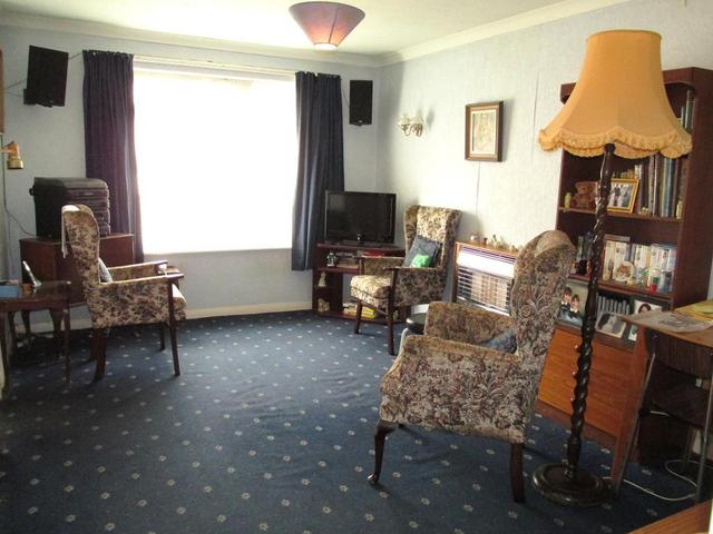  Image of 2 bedroom Bungalow for sale in Moorhen Way Bognor Regis PO22 at North Bersted  Bognor Regis, PO22 9DA