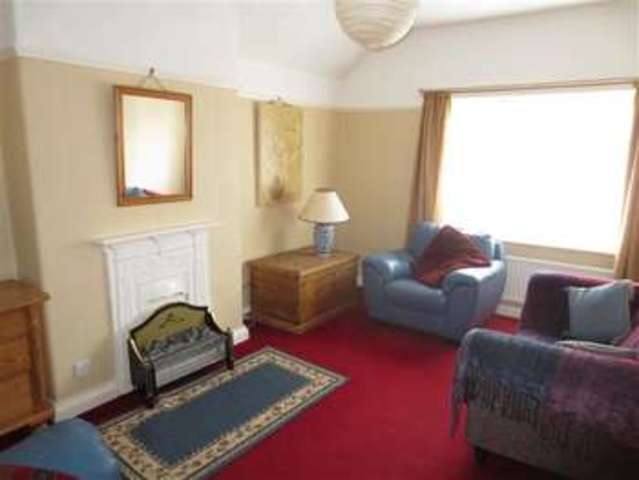  Image of 2 bedroom Detached house for sale in Moorland Road Scarborough YO12 at Falsgrave, YO12 7RB