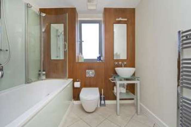  Image of 1 bedroom Flat to rent in Naoroji Street London WC1X at Finsbury London King