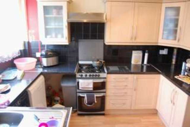  Image of 3 bedroom End of Terrace to rent in Neath Close Blackburn BB1 at NEATH CLOSE  BLACKBURN, BB1 8JB