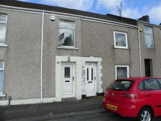  Image of 3 bedroom Property for sale in Neath Road Morriston Swansea SA6 at Neath Road Morriston Morriston, SA6 8HG