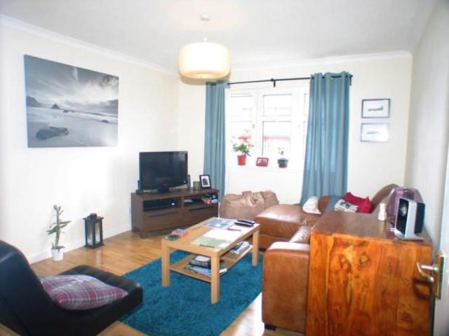  Image of 2 bedroom Flat to rent in New Orchardfield Edinburgh EH6 at Leith Walk Edinburgh Edinburgh, EH6 5ES