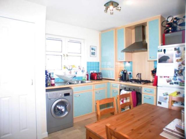  Image of 2 bedroom Flat to rent in New Orchardfield Edinburgh EH6 at Leith Walk Edinburgh Edinburgh, EH6 5ES