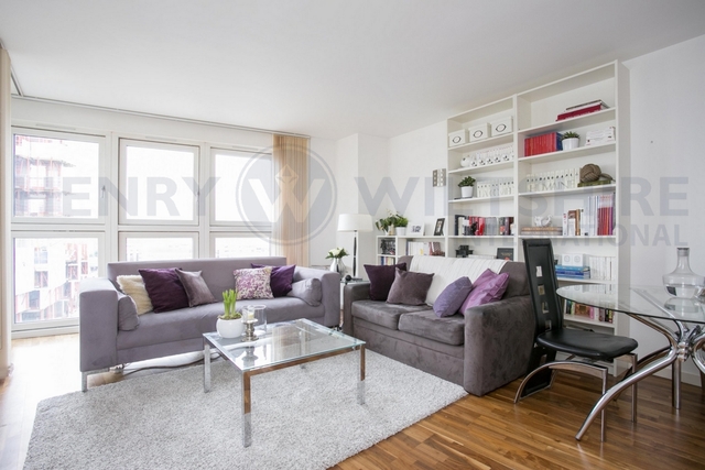  Image of 2 bedroom Apartment to rent in Fairmont Avenue London E14 at New Providence Wharf,Farimont Avenue  London, E14 9PW