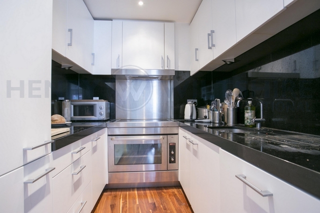  Image of 2 bedroom Apartment to rent in Fairmont Avenue London E14 at New Providence Wharf,Farimont Avenue  London, E14 9PW