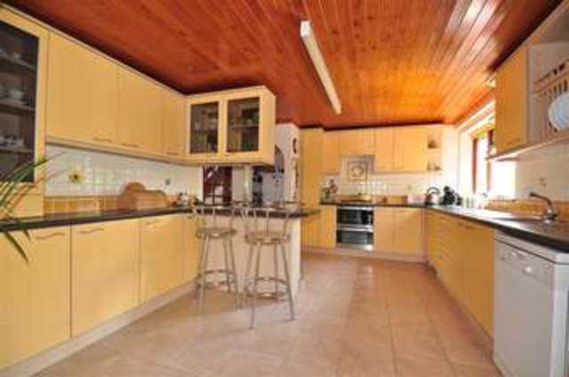  Image of 6 bedroom Detached house for sale in Newchurch Romney Marsh TN29 at Romney Marsh Kent Romney Marsh, TN29 0DZ