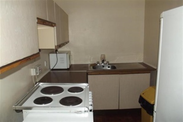  Image of 1 bedroom Flat to rent in Niddrie Road Glasgow G42 at Govanhill Glasgow Glasgow, G42 8NR