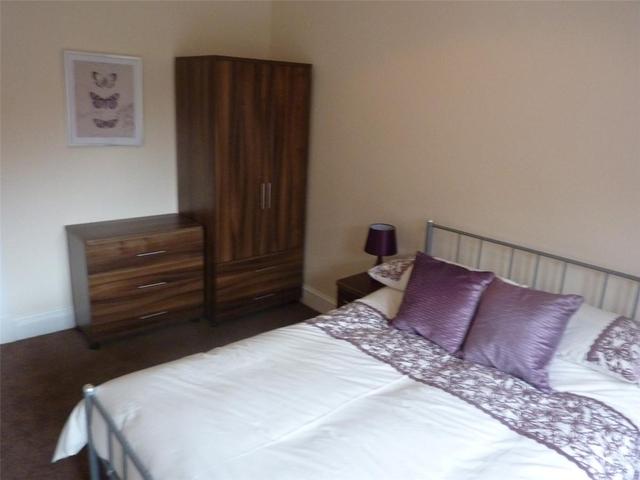  Image of 2 bedroom Flat to rent in Novar Drive Dowanhill Glasgow G12 at Hyndland Glasgow Glasgow, G12 9SU