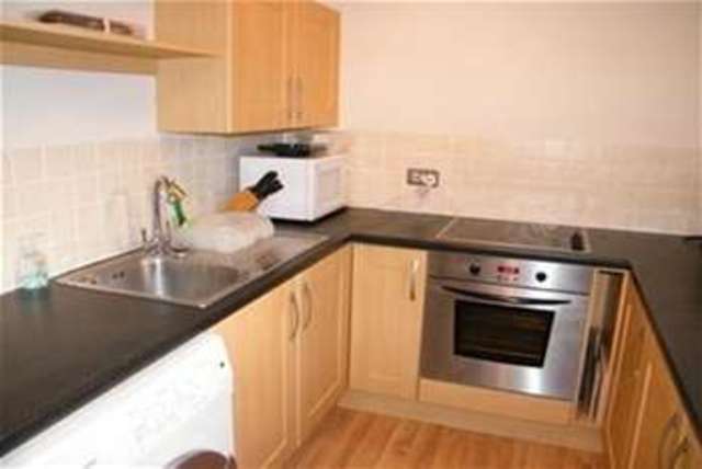  Image of 2 bedroom Flat to rent in Nutberry Court Glasgow G42 at Glasgow, G42 8BB