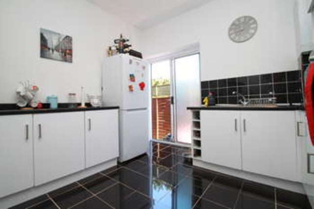  Image of 3 bedroom Detached house for sale in Oakdene Drive Tolworth Surbiton KT5 at Tolworth Surbiton Surrey, KT5 9NH